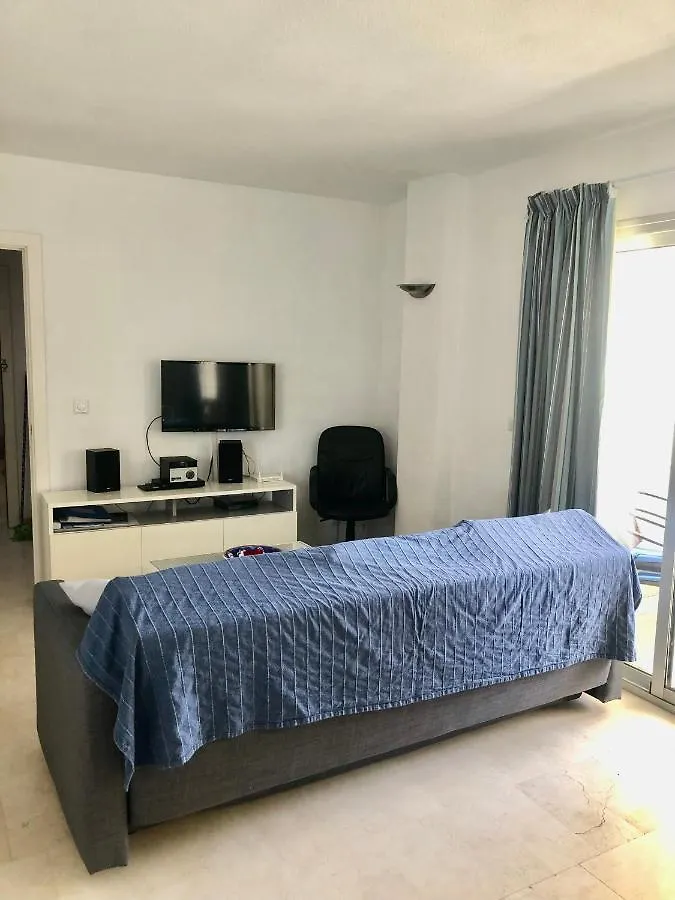 Front Line Apartment Marbella - 2 Bedroom & 2 Bathrooms
