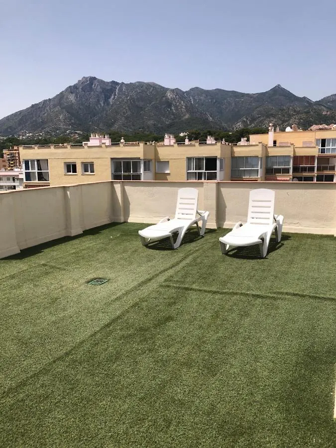 Front Line Apartment Marbella - 2 Bedroom & 2 Bathrooms España
